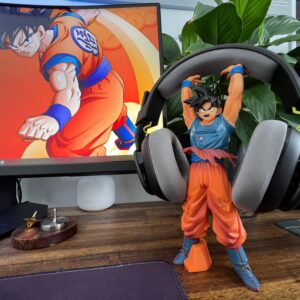 25cm DRAGON BALL Z GOKU HEADPHONE STAND