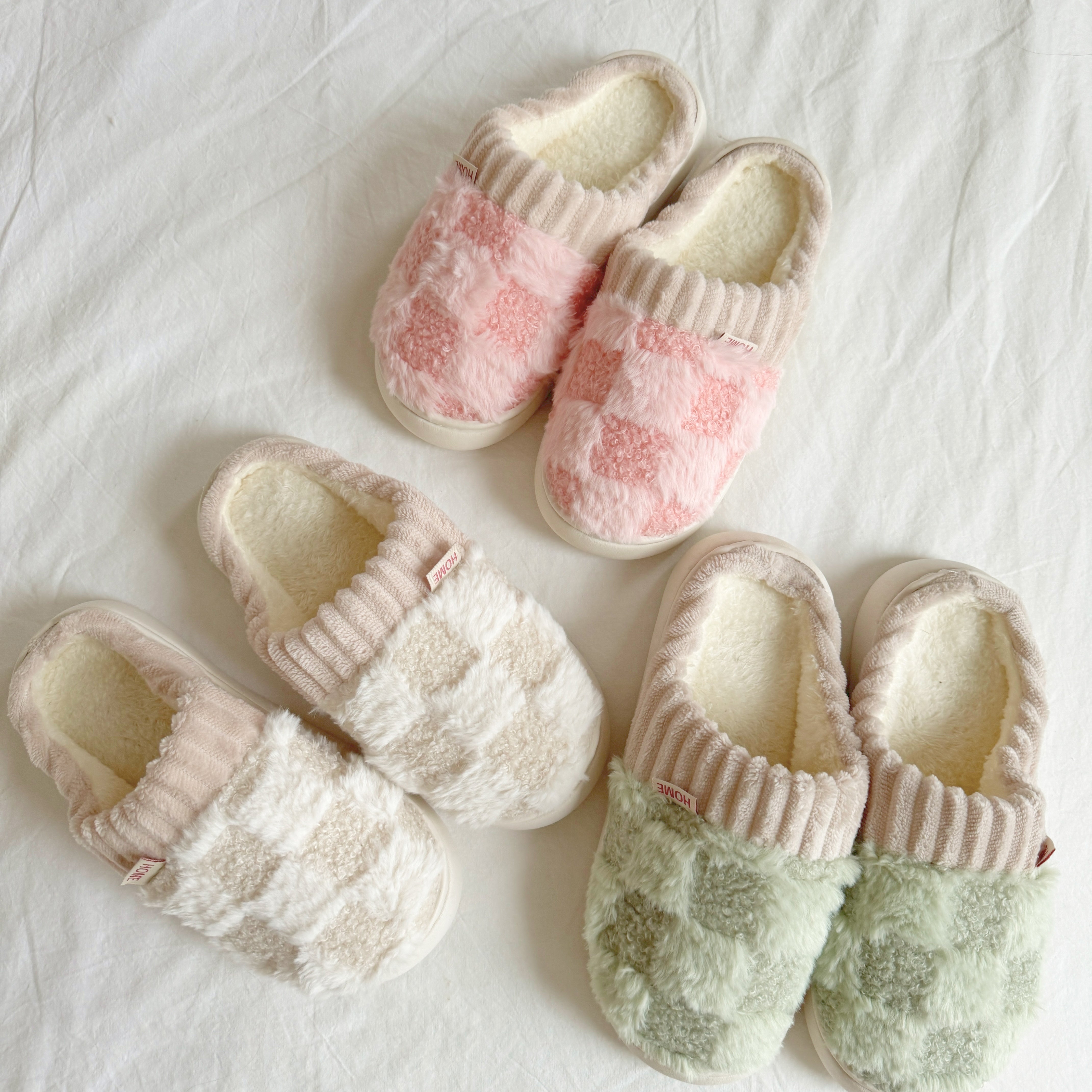 Nordic Fluffy Slippers – Buy 1 Get 1 Free